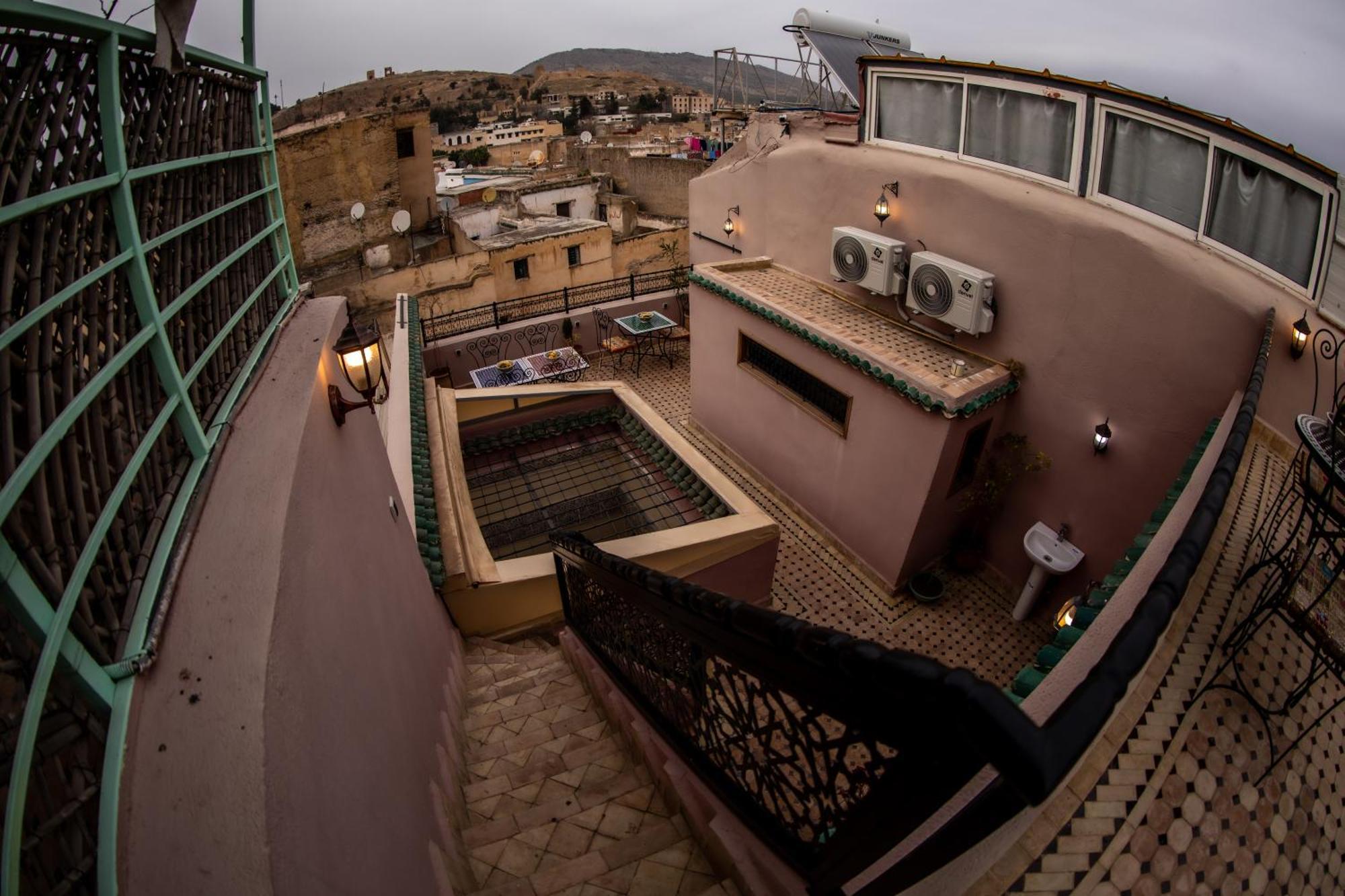 Hotel Dar Alhaja Rahma Fez Esterno foto
