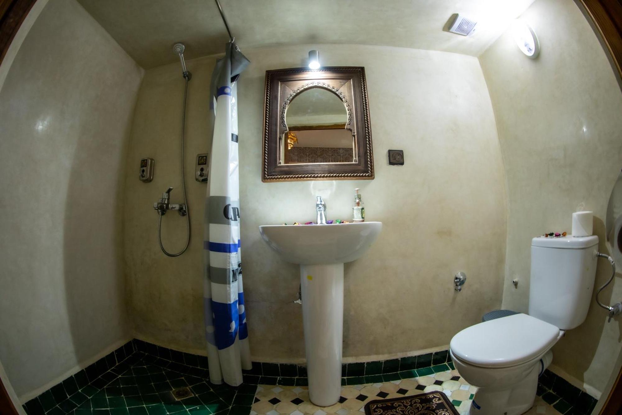 Hotel Dar Alhaja Rahma Fez Esterno foto